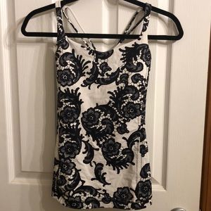 Lululemon Black and White Patterned Workout Tank